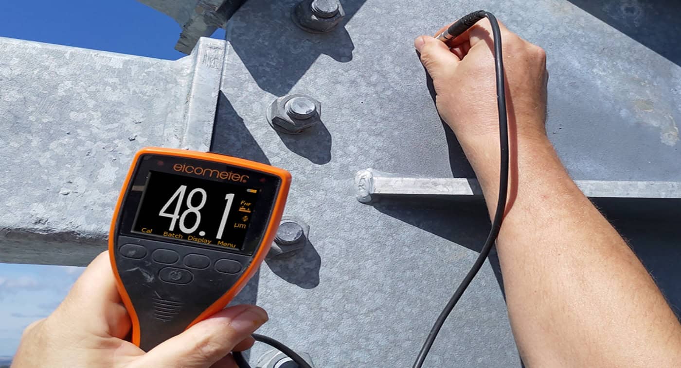 Spessimetro Elcometer 456: Il Riferimento per il Controllo dello Spessore del Rivestimento Superficiale