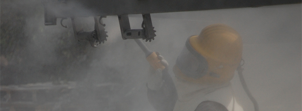 Corundum for sandblasting: uses and varieties